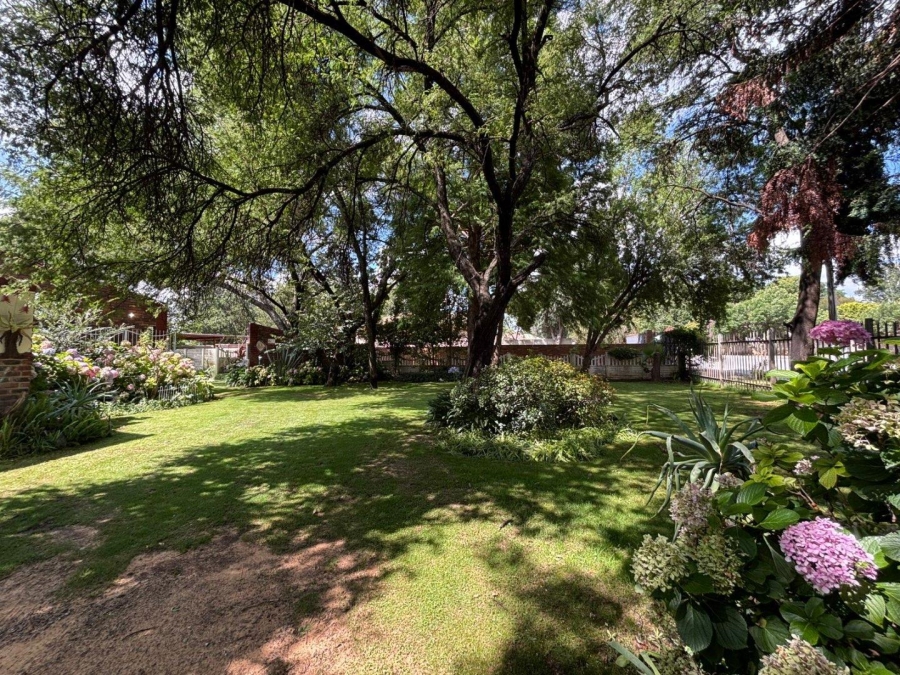 5 Bedroom Property for Sale in Parys Free State